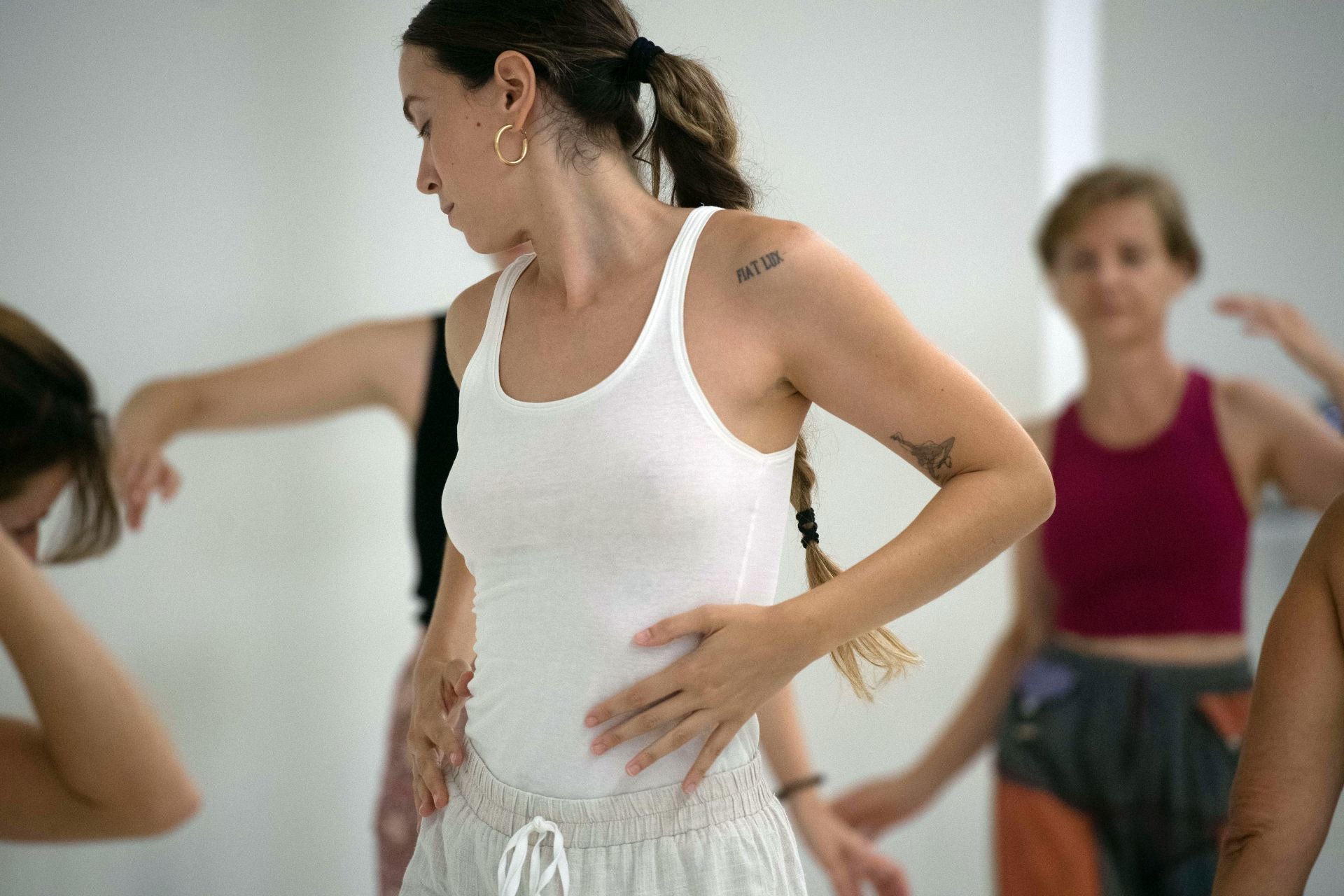 En imágenes, el club de lectura bailado de Libros Traperos y LASALA