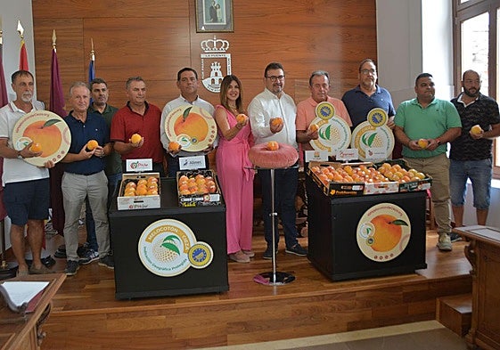 Presentación del inicio de la campaña de recolección.