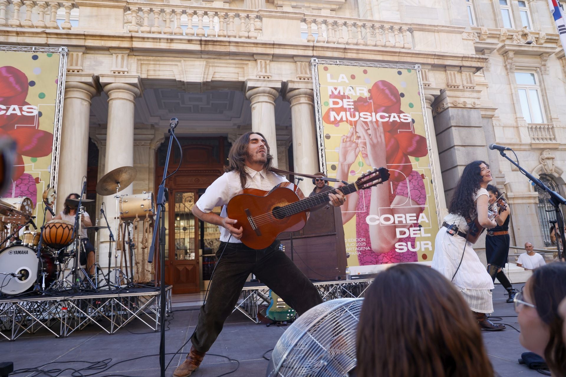 Las imágenes de los conciertos de Guitarricadelafuente, Maestro Espada y Ortiga en La Mar de Músicas