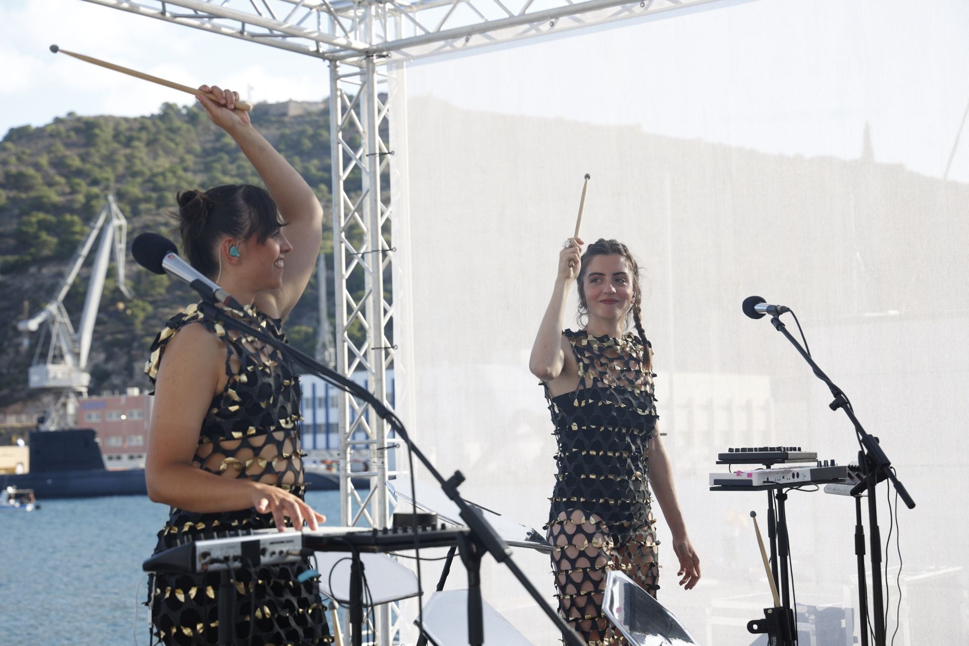 Las imágenes de los conciertos de Guitarricadelafuente, Maestro Espada y Ortiga en La Mar de Músicas