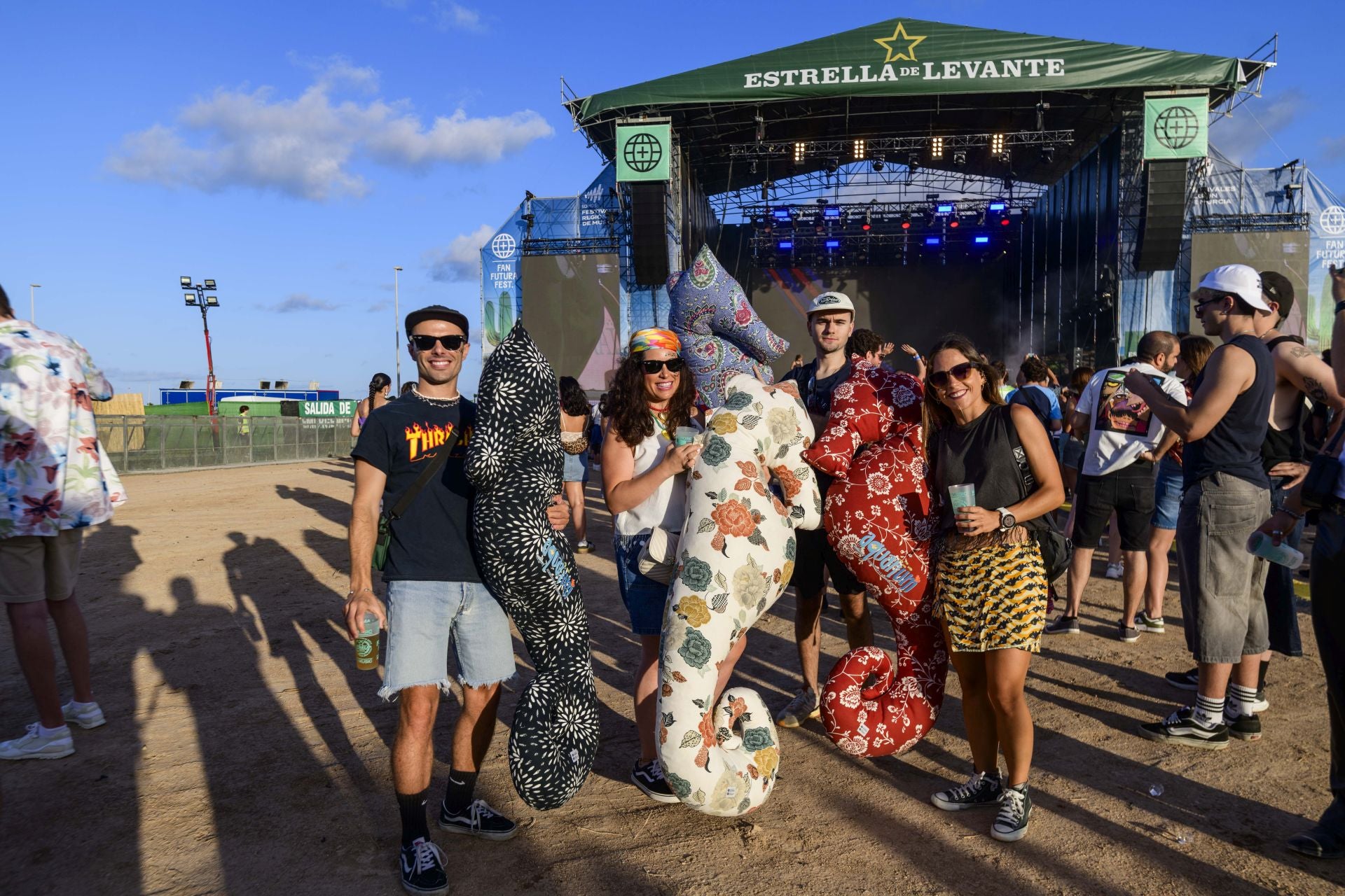 El ambiente en los conciertos del Fan Futura Fest del viernes, en imágenes