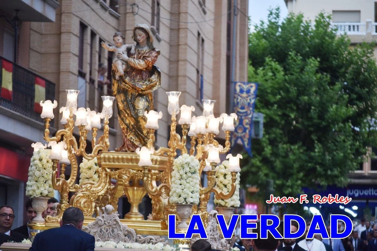 Imágenes del traslado de la Virgen de las Maravillas para abrir el Año Jubilar en Cehegín