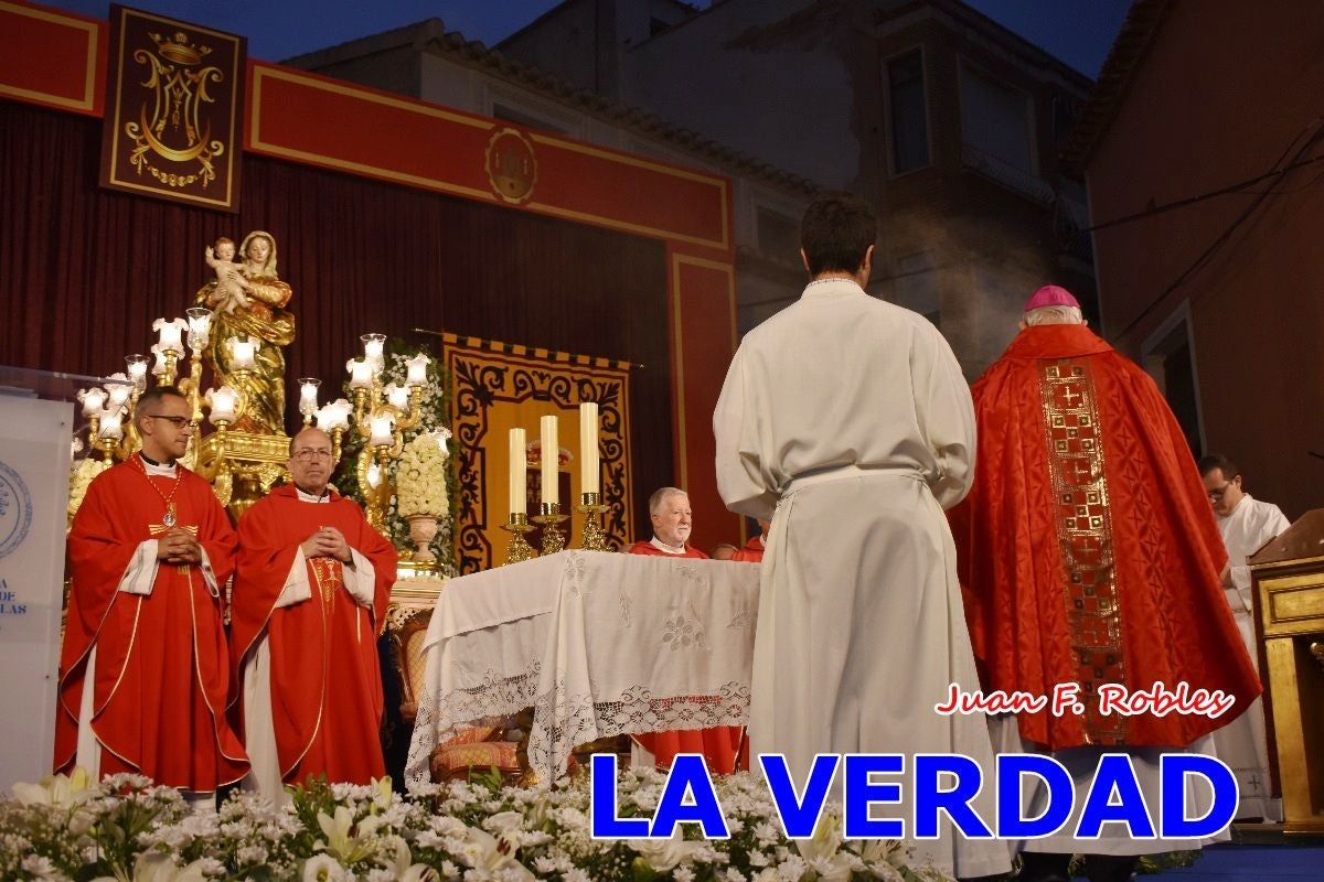 Imágenes de la Misa Solemne de la Apertura del Año Jubilar de la Virgen de las Maravillas en Cehegín