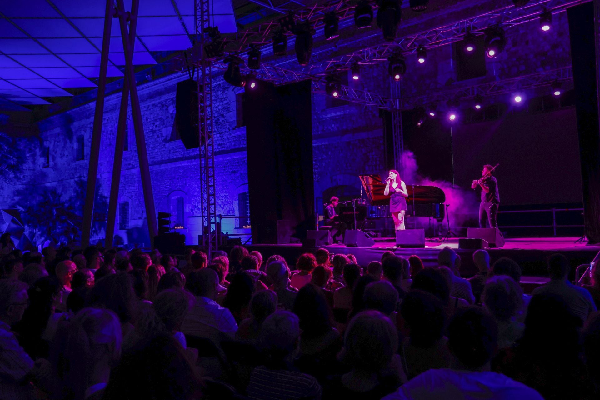 Los conciertos de Sanguijuelas del Guadiana, G5, Clara Ysé y Luzmila Carpio en La Mar de Músicas