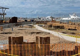 Obras en la zona del Muelle Mínguez.