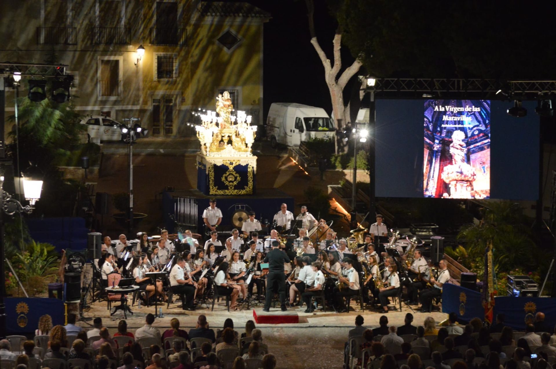 El evento tuvo lugar en la Plaza del Castillo.