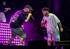 El rapero cartagenero Kaze, durante su concierto en el Fan Futura.