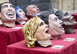 La presentación de los diez cabezudos que desfilarán en la Feria de Murcia, en imágenes