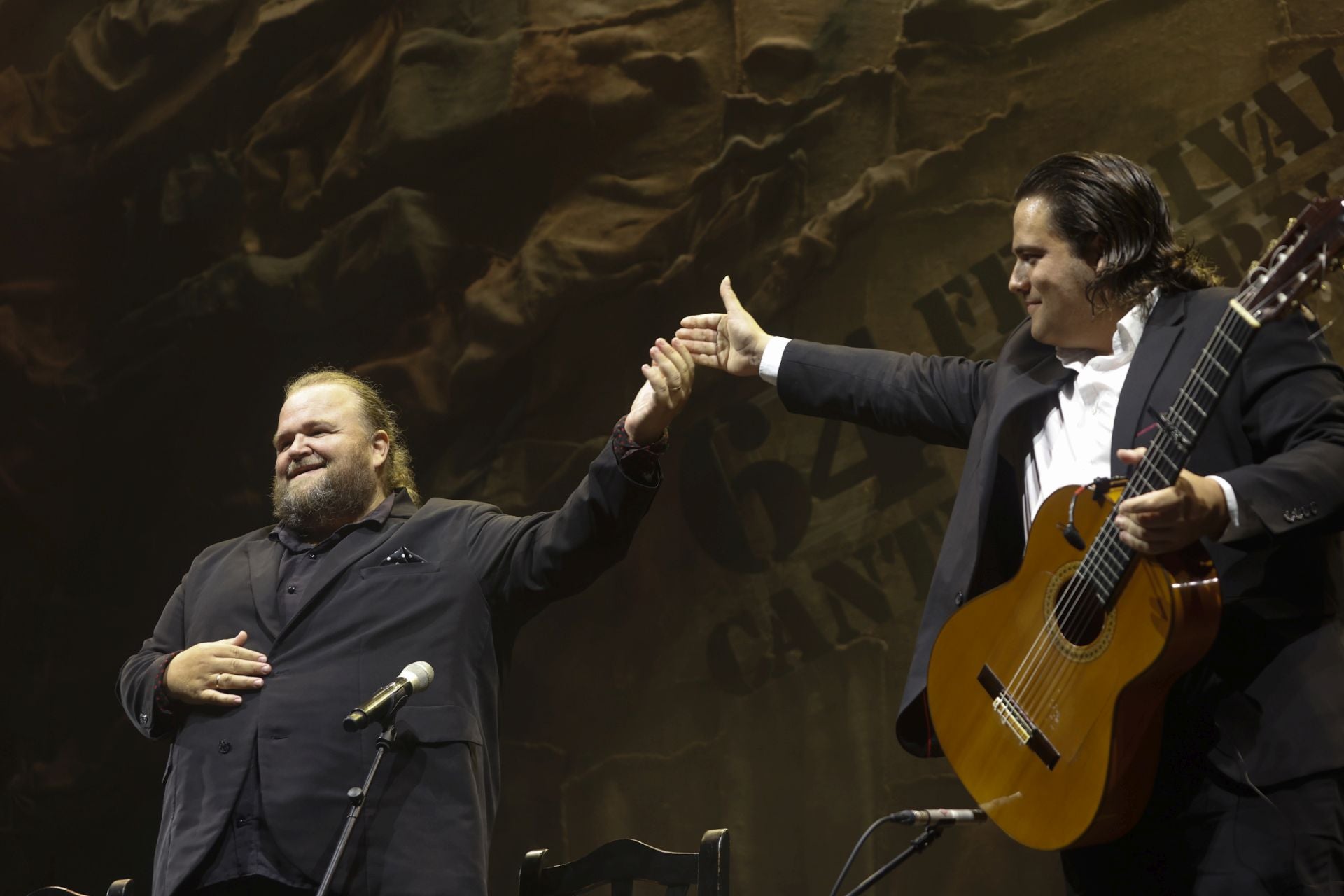 En imágenes, actuaciones de Mayte Martín y Ezequiel Benítez en el Cante de las Minas