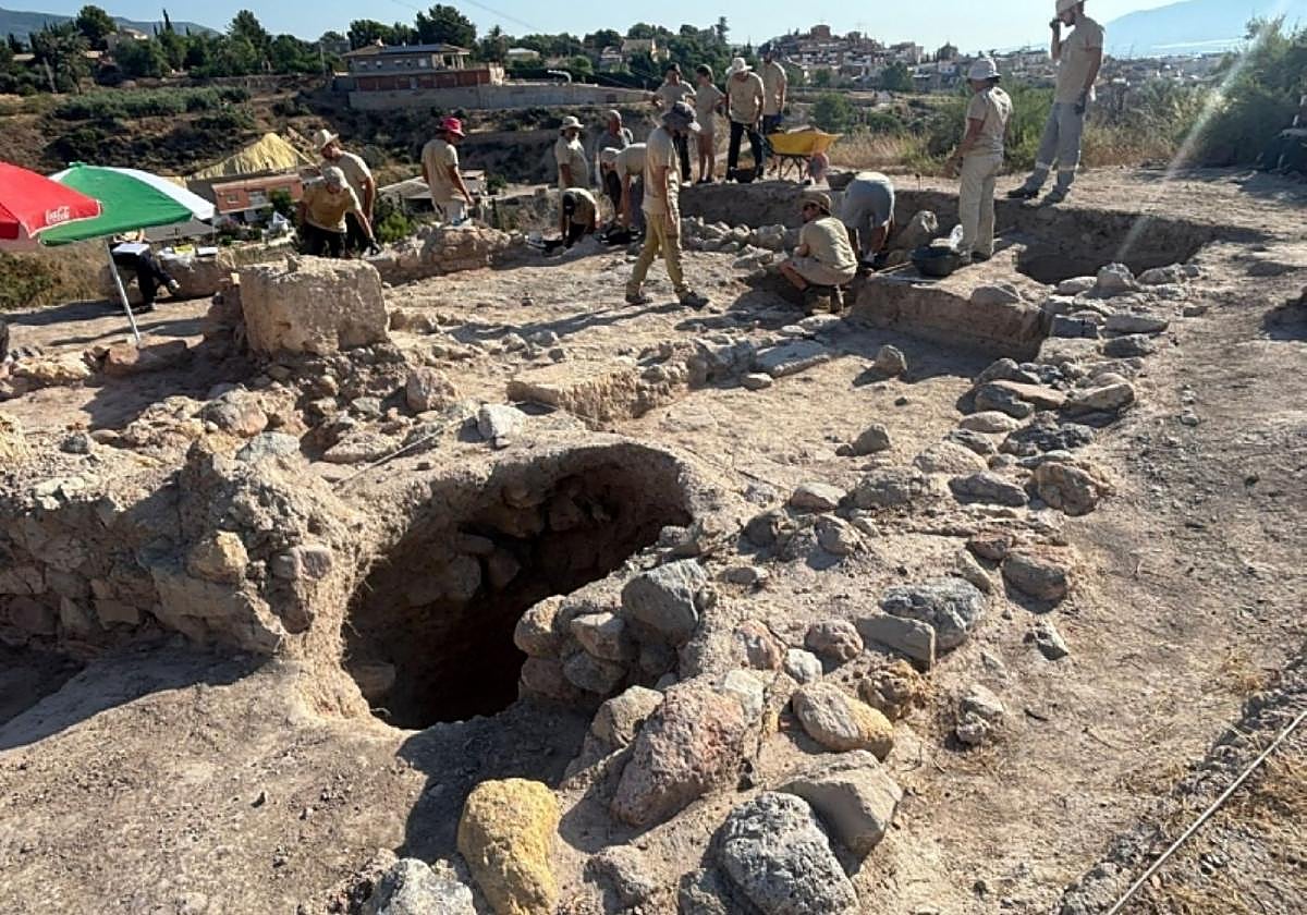 Totana descubre nuevos hallazgos en Las Cabezuelas