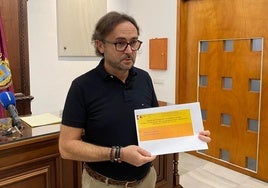 Isidro Abellán en su comparecencia en el Ayuntamiento de Lorca.
