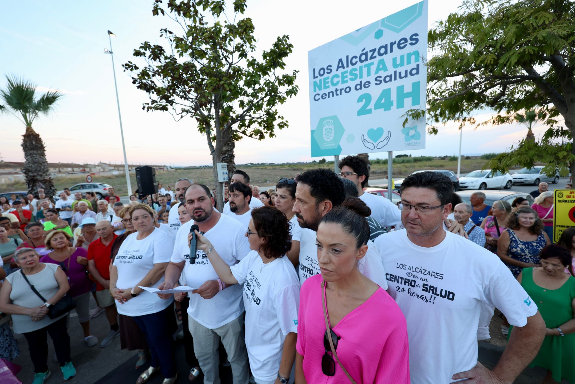 En imágenes, la concentración contra la planta incineradora de restos sanitarios en Los Alcázares