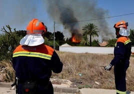 Incendio declarado en El Palmar este jueves.