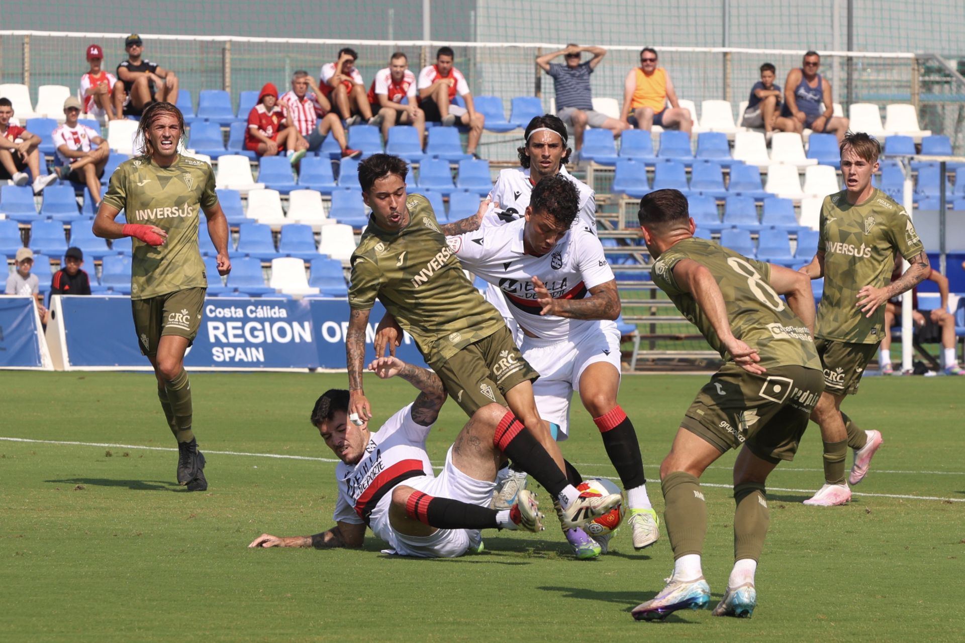 En imágenes, el partido de pretemporada entre el Real Murcia y el Melilla