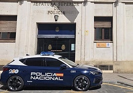 La jefatura Superior de Policía de Murcia en la Plaza Ceballos.