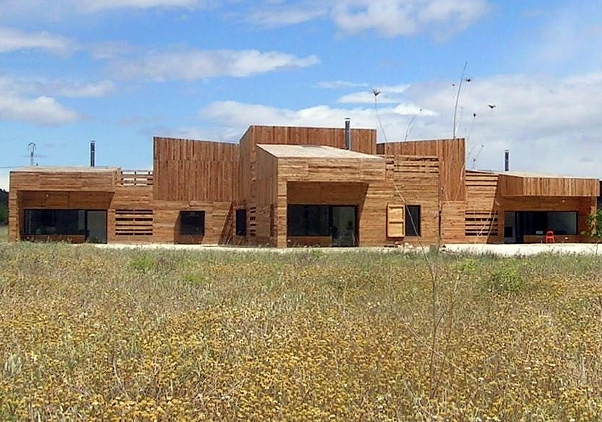 Casa para Tres Hermanas. Jaume Blancafort, Patricia Reus. Blacafort-Reus Arquitectura. Colabora: Candy García Vicente. 2012