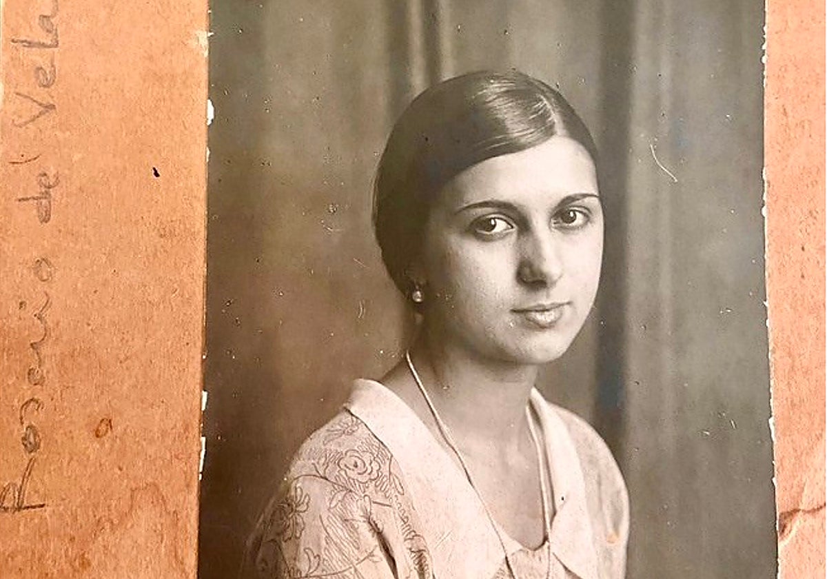 Rosario de Velasco (Madrid, 1904-Barcelona, 1991). El Museo del Realismo Español Contemporáneo (MUREC) exhibe 109 obras entre lienzos, ilustraciones y dibujos —muchos de ellos conservados en colecciones privadas y familiares durante casi un siglo— que permiten redescubrir a una figura clave del realismo español.