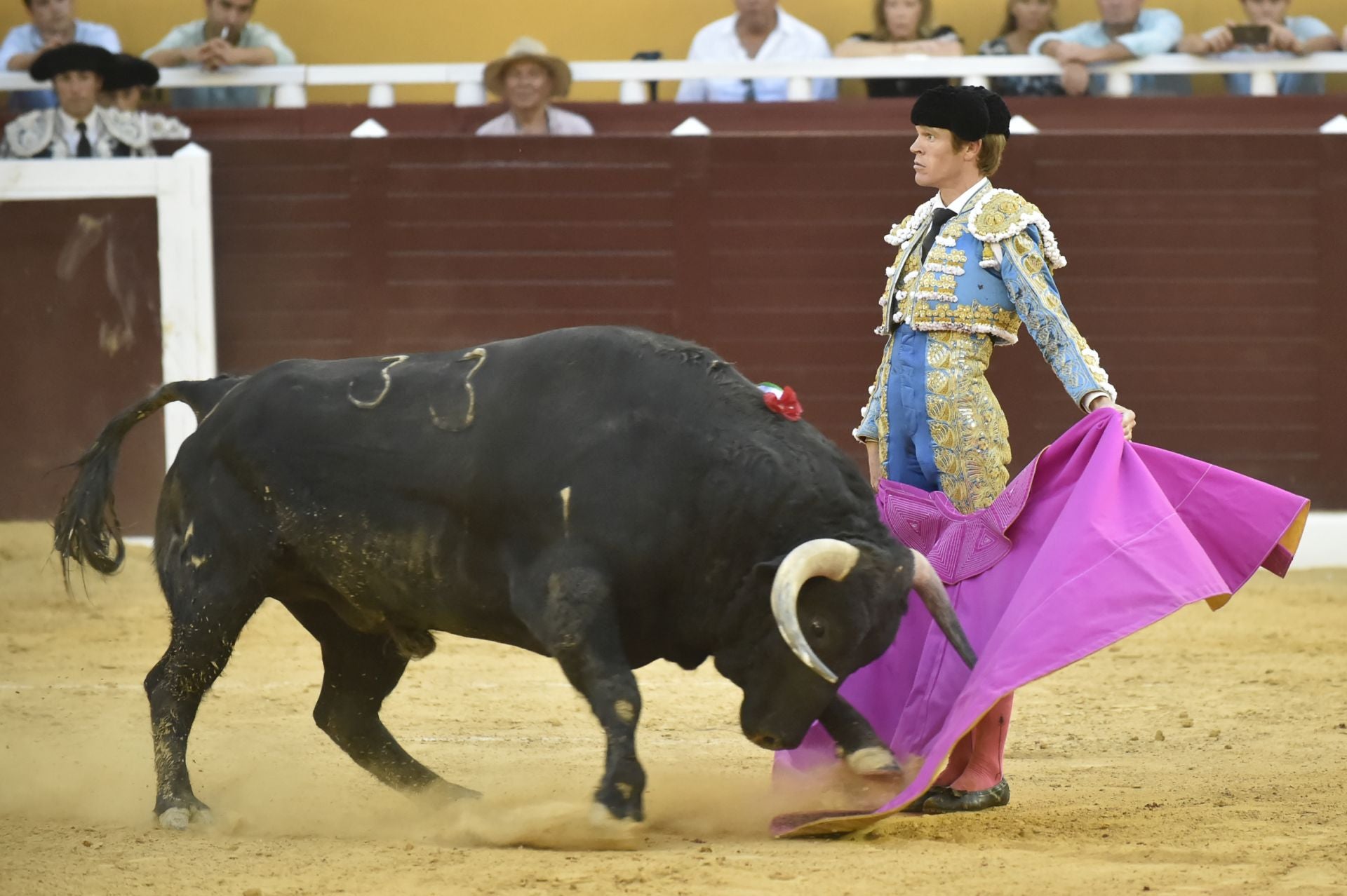 La corrida de Castella, Perera y Jiménez en Cieza, en imágenes