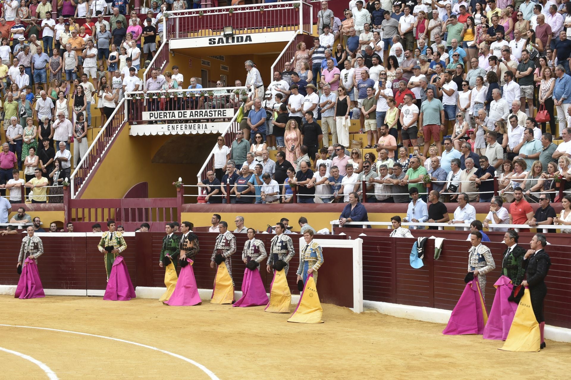 La corrida de Castella, Perera y Jiménez en Cieza, en imágenes