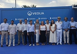 Miles de personas disfrutan de la propuesta sostenible en el stand de Hidrogea durante la inauguración de la Ocean Race