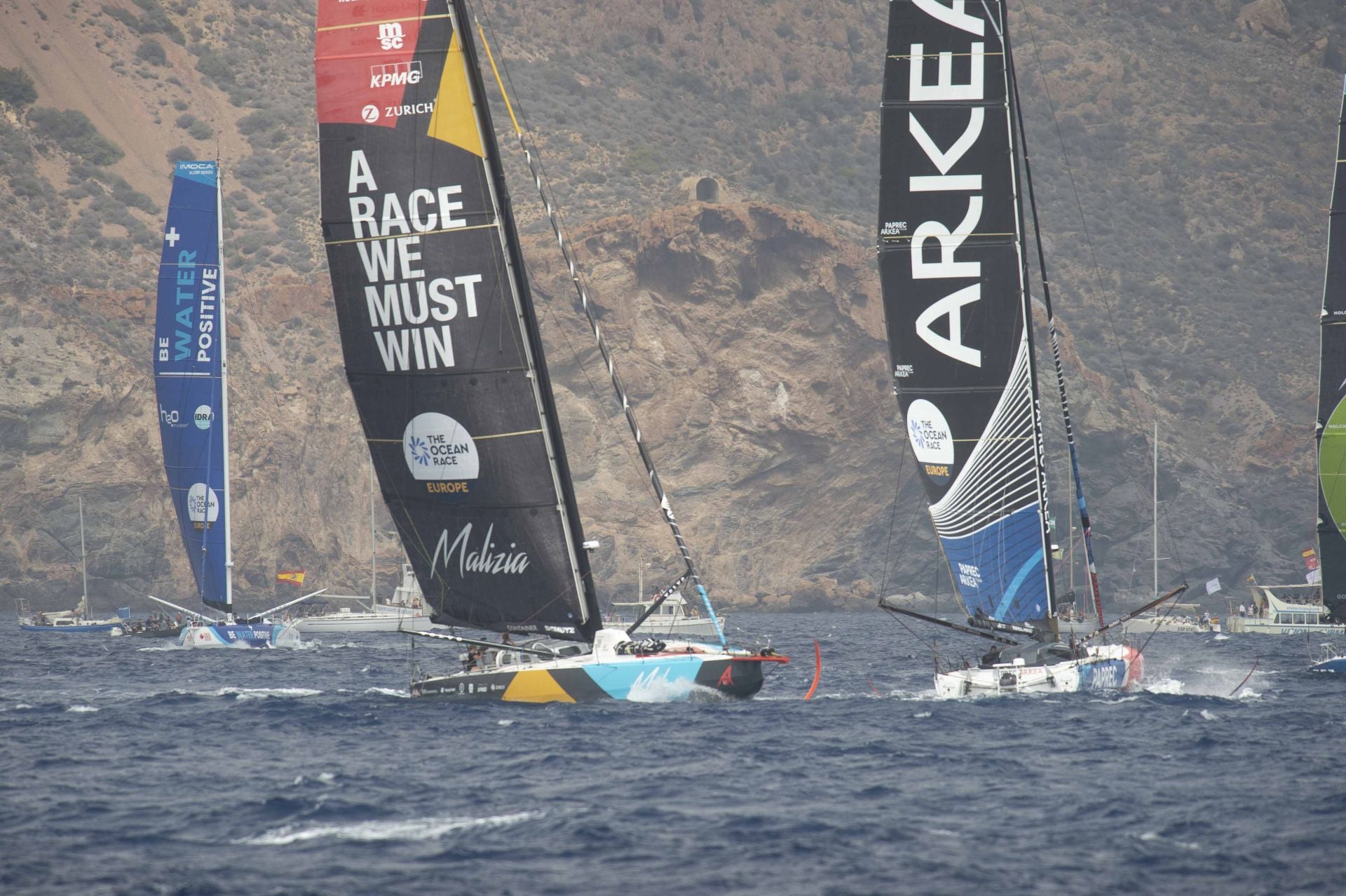 En imágenes, la Ocean Race se marcha de Cartagena hacia Niza