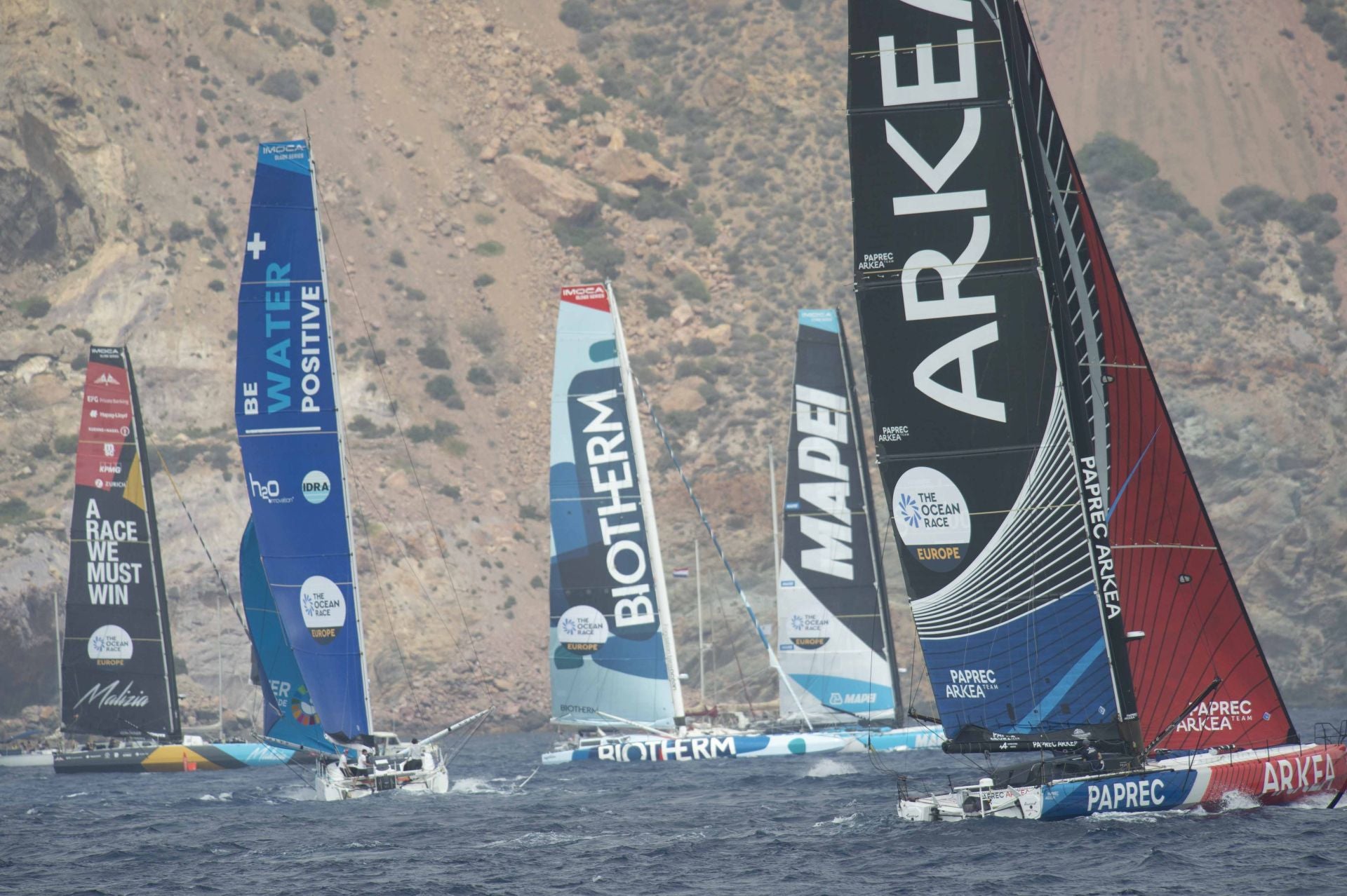 En imágenes, la Ocean Race se marcha de Cartagena hacia Niza