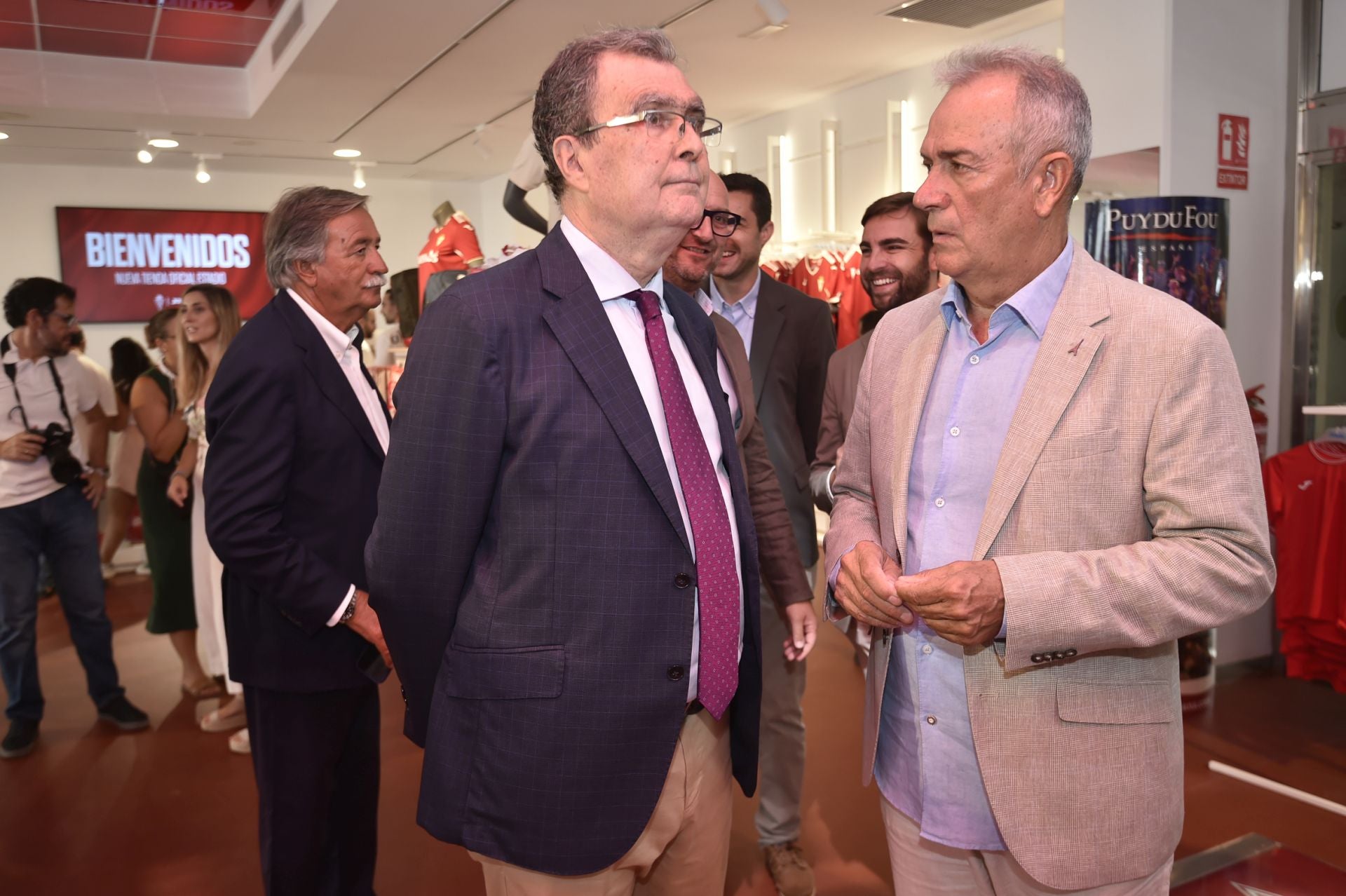 La presentación de la tienda del Real Murcia, en imágenes