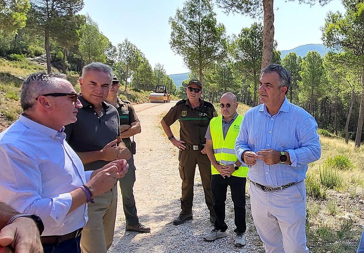 El Gobierno regional restaurará 81 kilómetros de caminos forestales en Moratalla para reforzar la conectividad ecológica del Noroeste