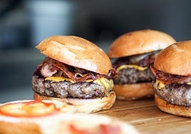 Mula se entrega al imperio 'burger'