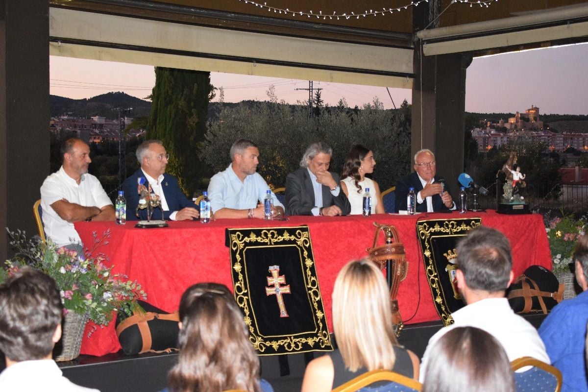 Imágenes de la presentación de los cargos del Bando de los Caballos del Vino de Caravaca