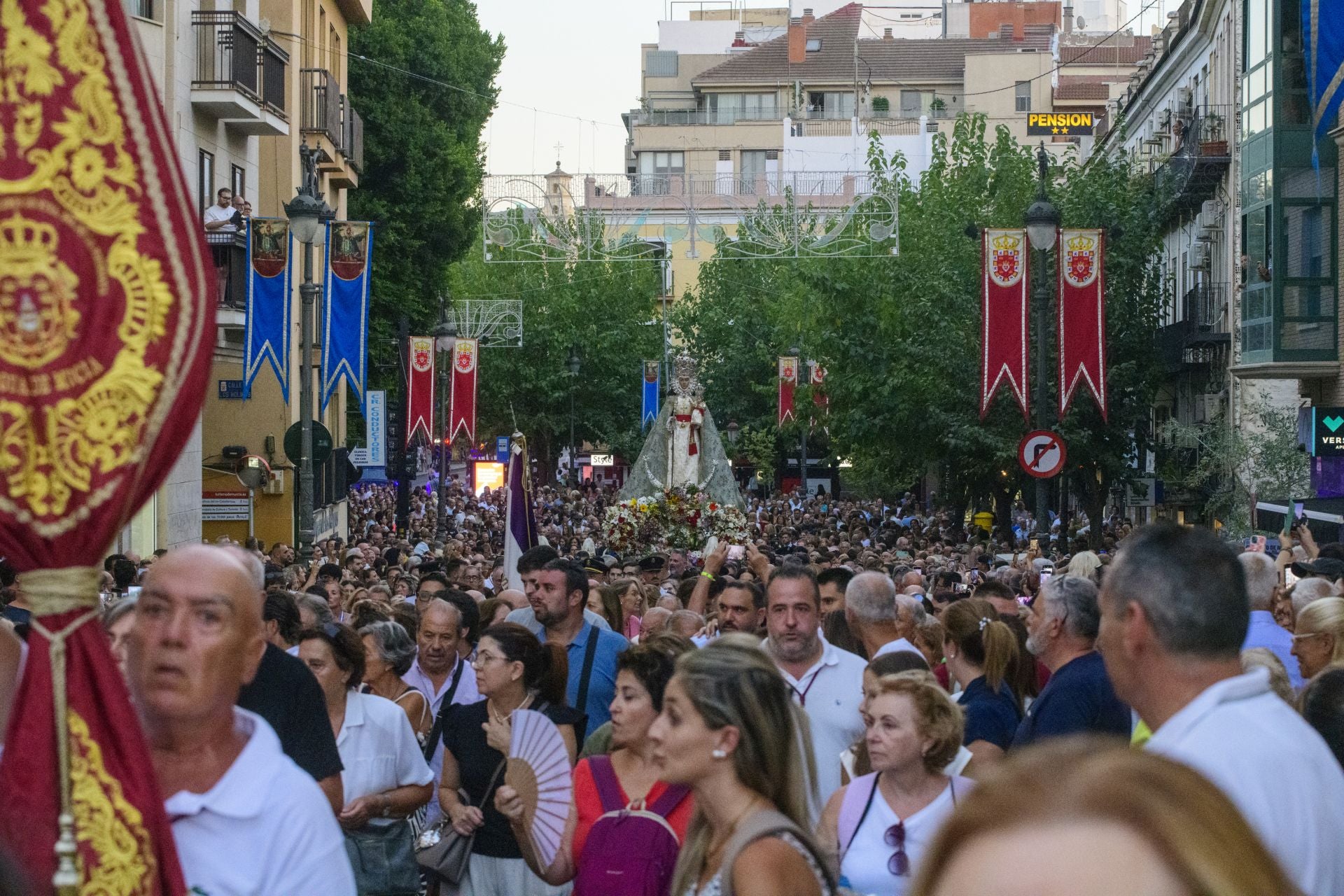 Las imágenes del recibimiento en Murcia a la Virgen de la Fuensanta