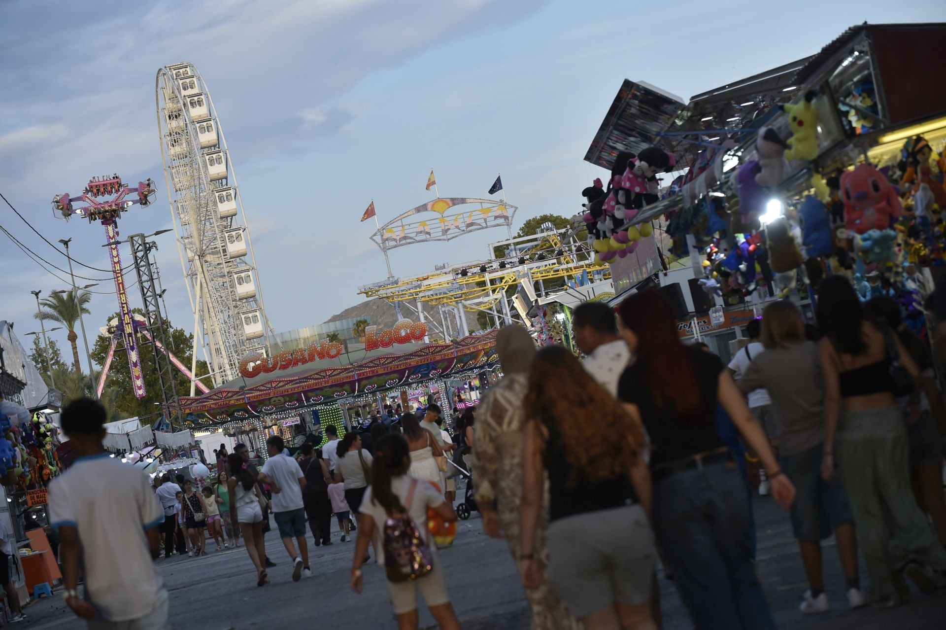 La Feria de Murcia comienza a girar