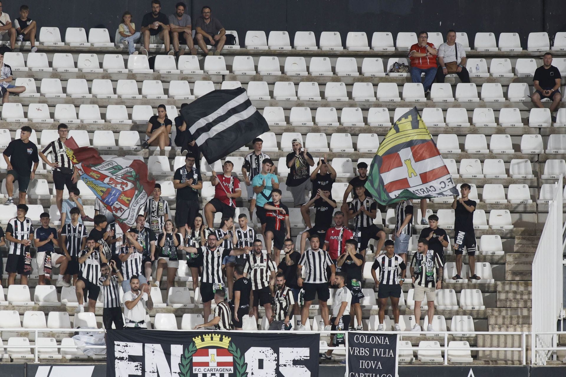 La victoria del Cartagena frente al Atlético Madrileño, en imágenes