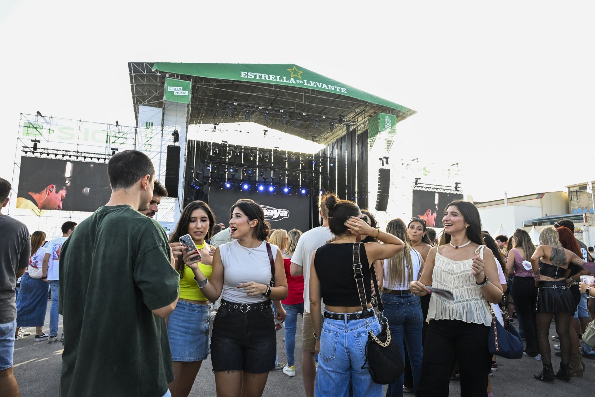 El ambiente en el B-Side de Molina de Segura, en imágenes