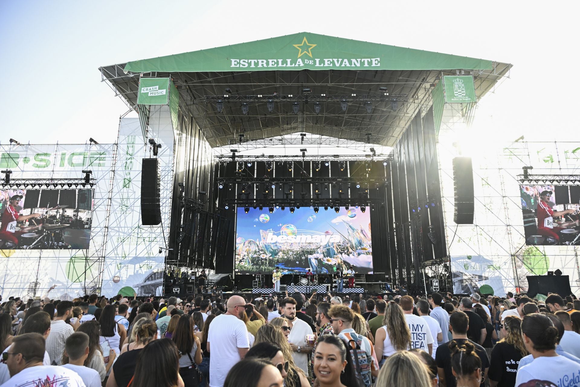 El ambiente en el B-Side de Molina de Segura, en imágenes