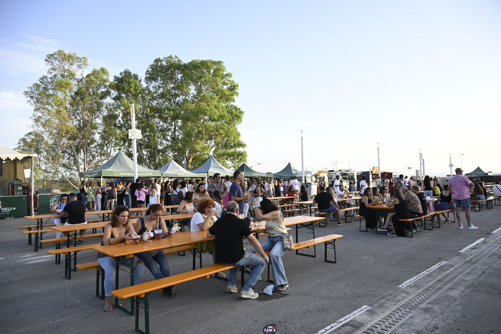 El ambiente en el B-Side de Molina de Segura, en imágenes