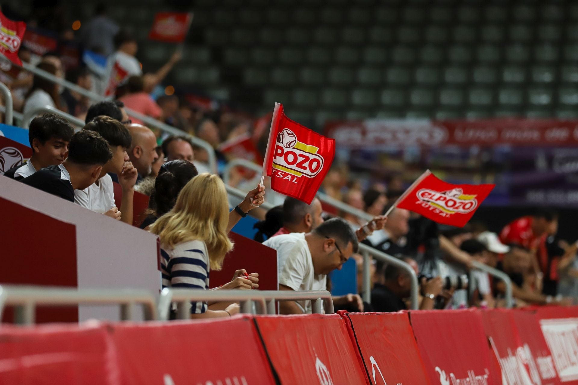 La derrota de ElPozo contra Córdoba en su debut en liga, en imágenes