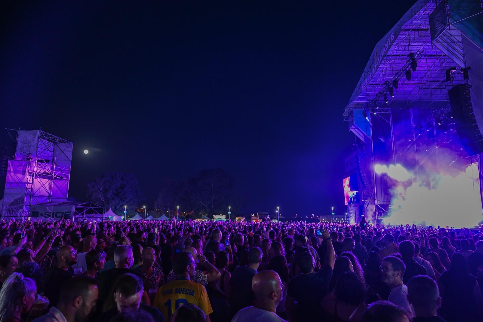 El ambiente en el B-Side de Molina de Segura, en imágenes