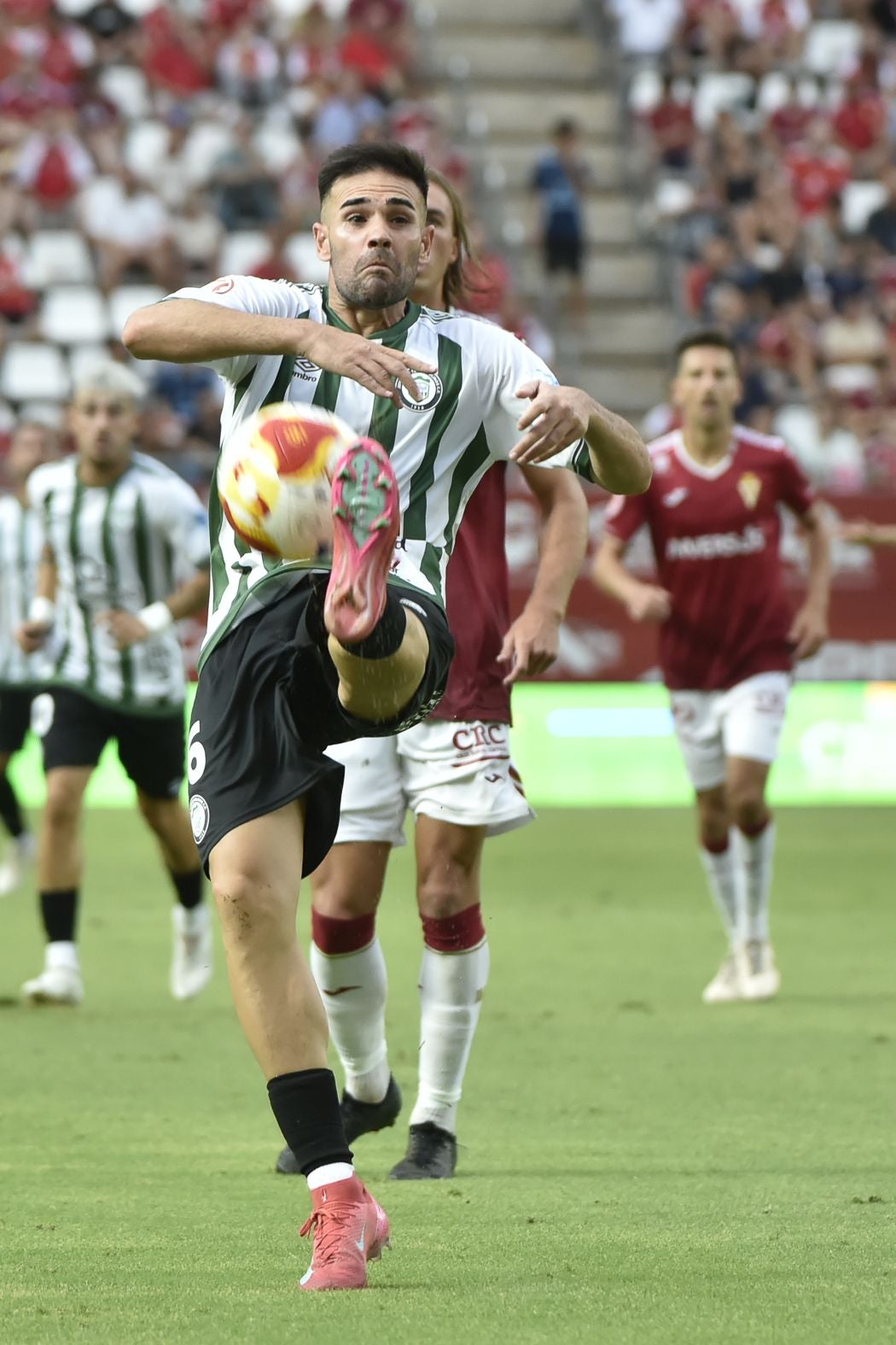 Las imágenes del Real Murcia-Torremolinos (1-0)