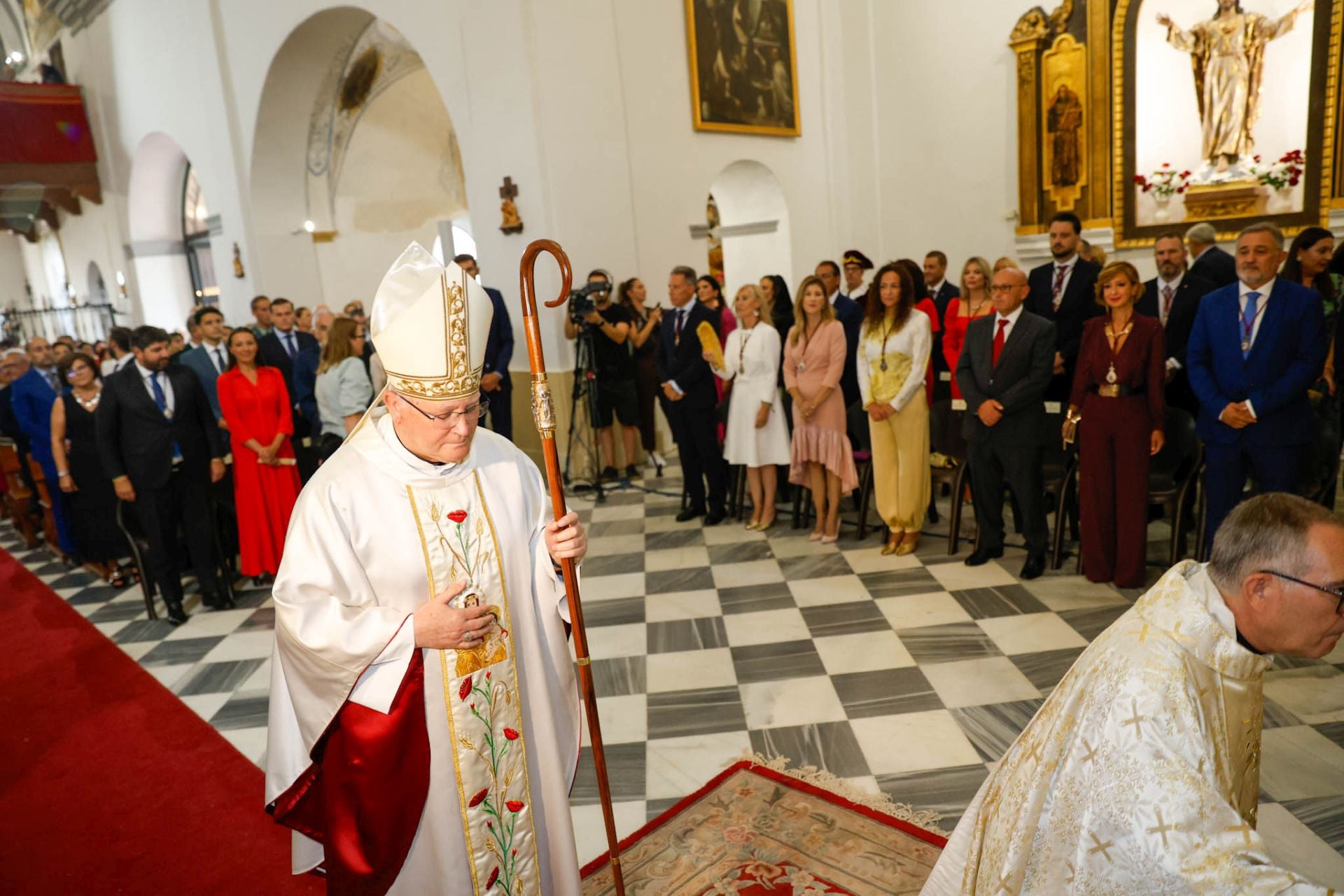 La misa mayor de la Patrona de Lorca, en imágenes
