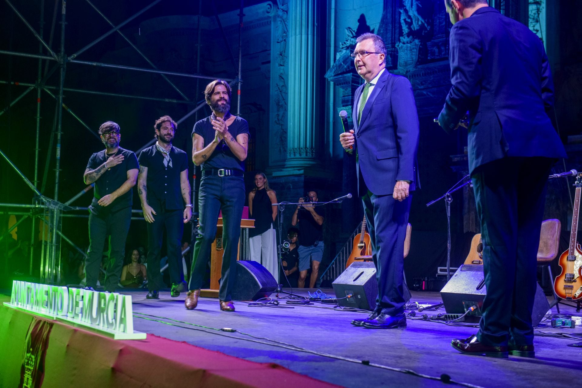 Las imágenes del pregón de Viva Suecia en Murcia