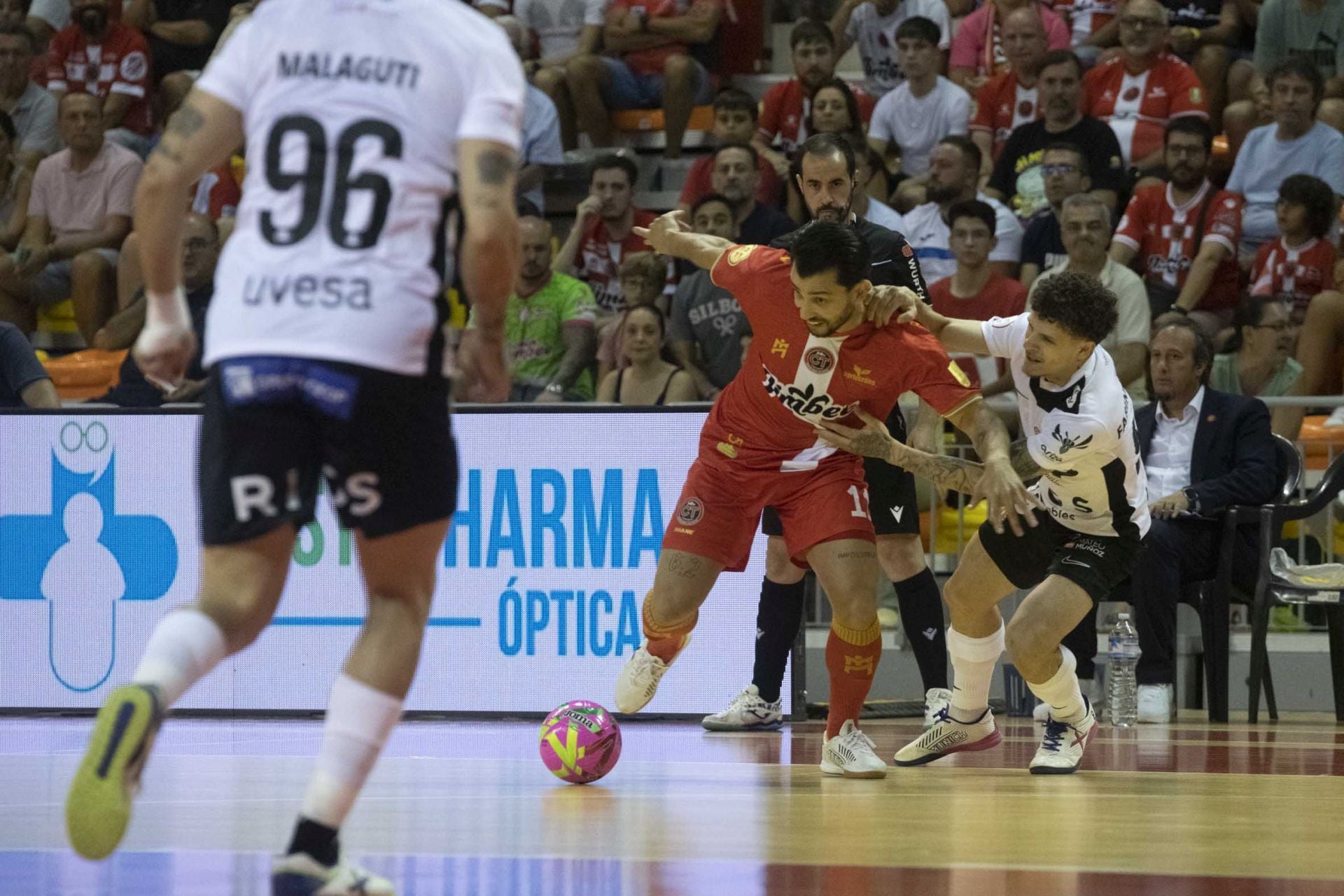 Las imágenes del Jimbee-Ribera Navarra (8-2)