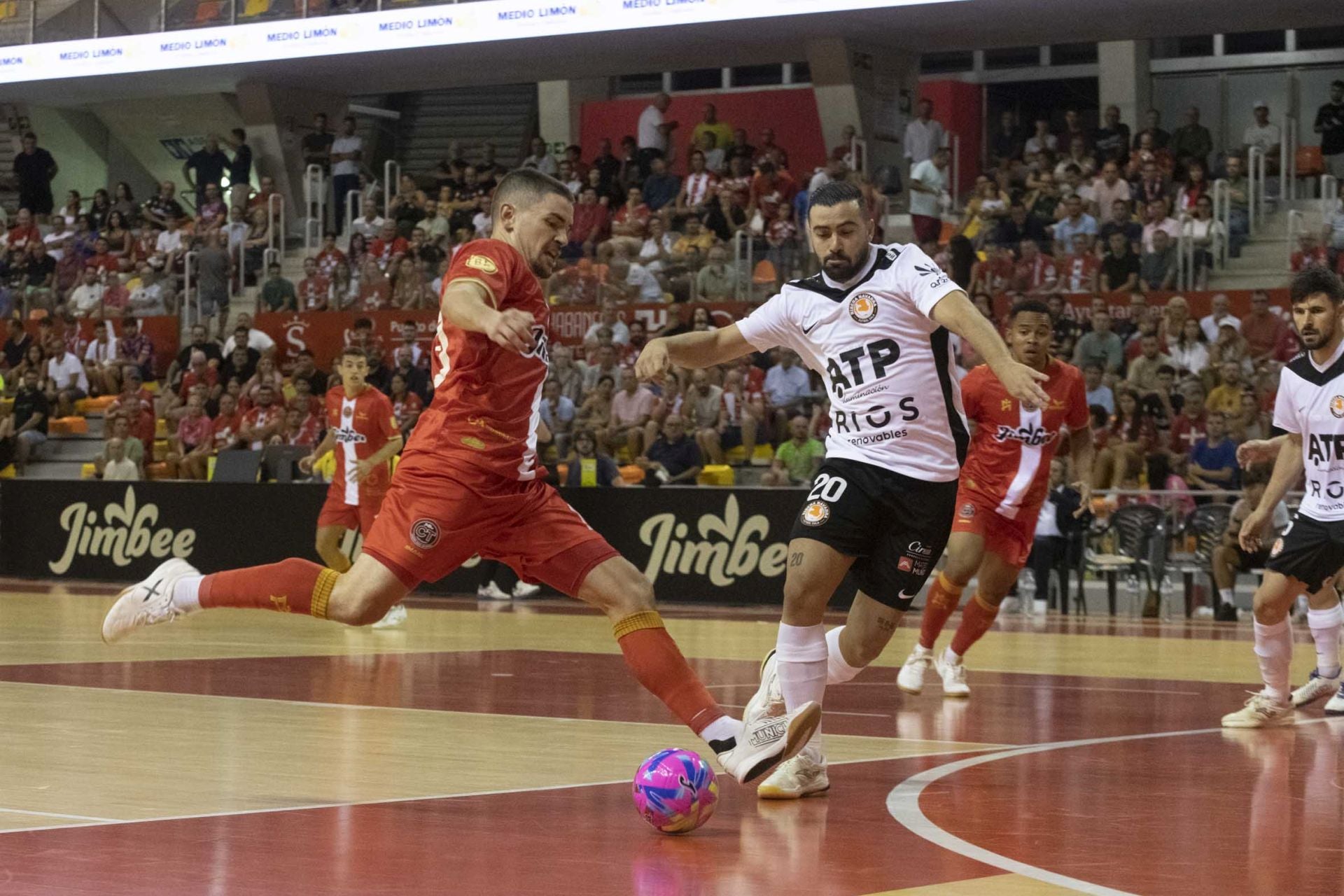 Las imágenes del Jimbee-Ribera Navarra (8-2)