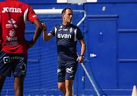 Etxeberria, este viernes, durante el entrenamiento del equipo grana.