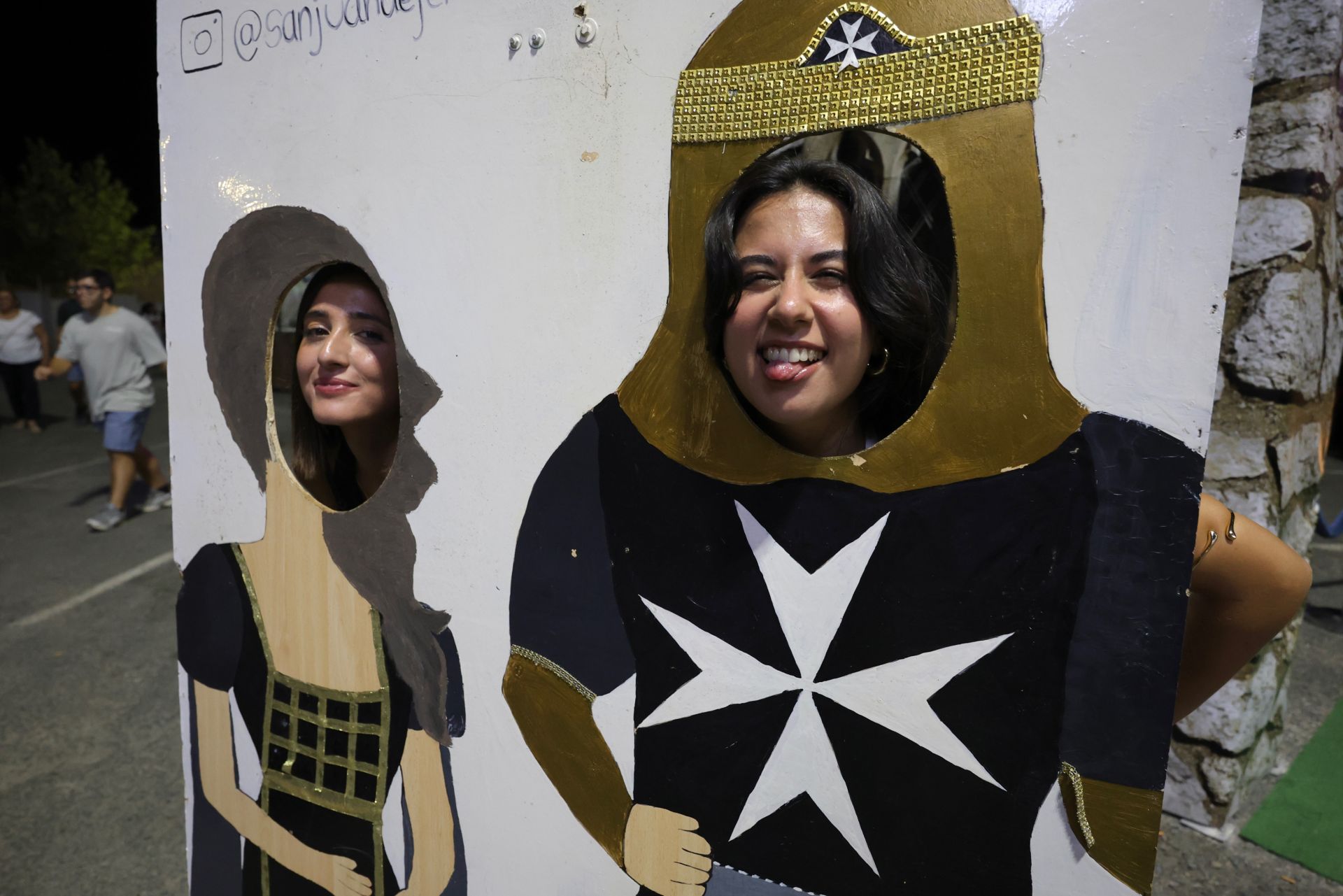 El campamento más internacional de Moros y Cristianos de Murcia, en imágenes