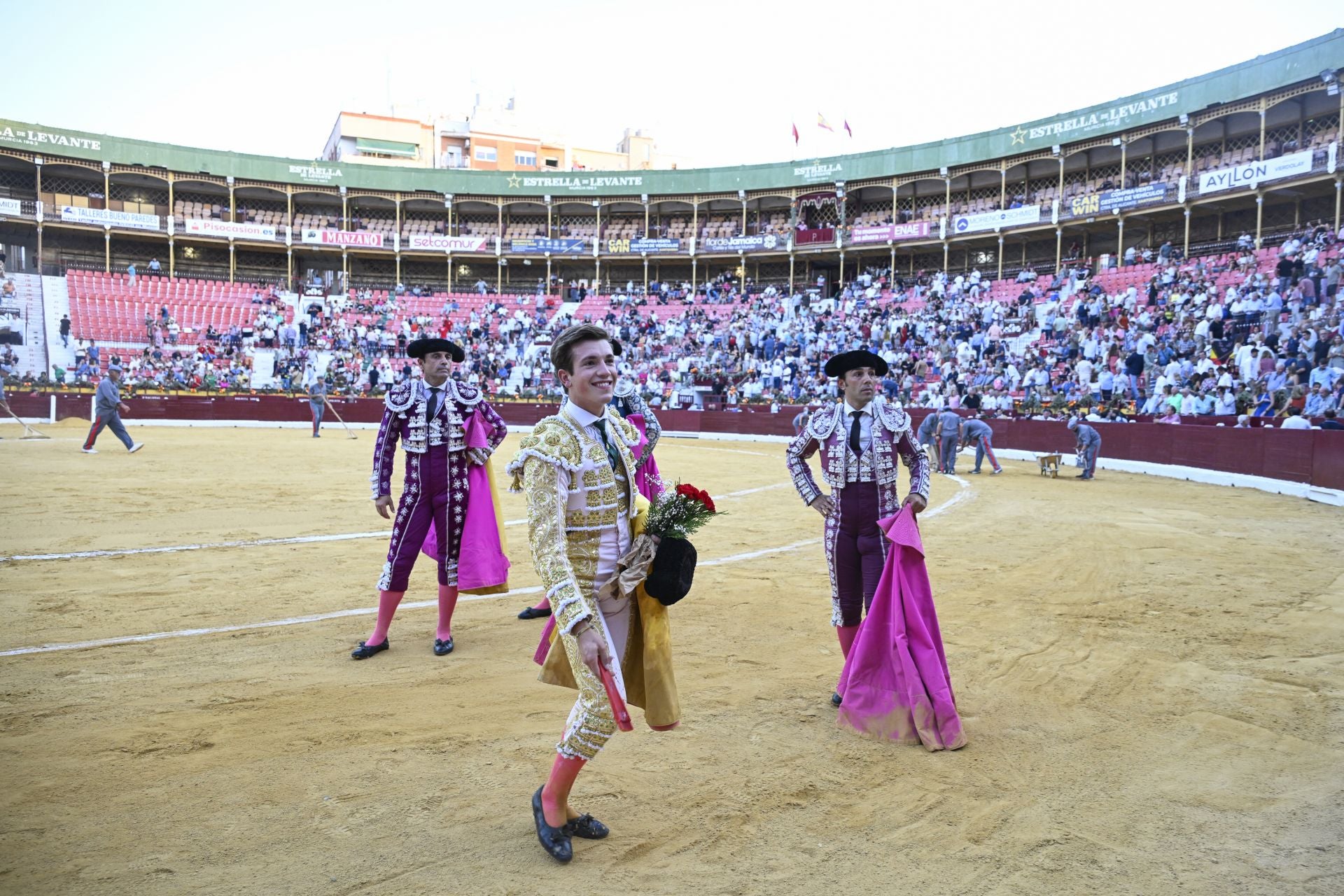 La primera novillada de la Feria Taurina de Murcia, en imágenes