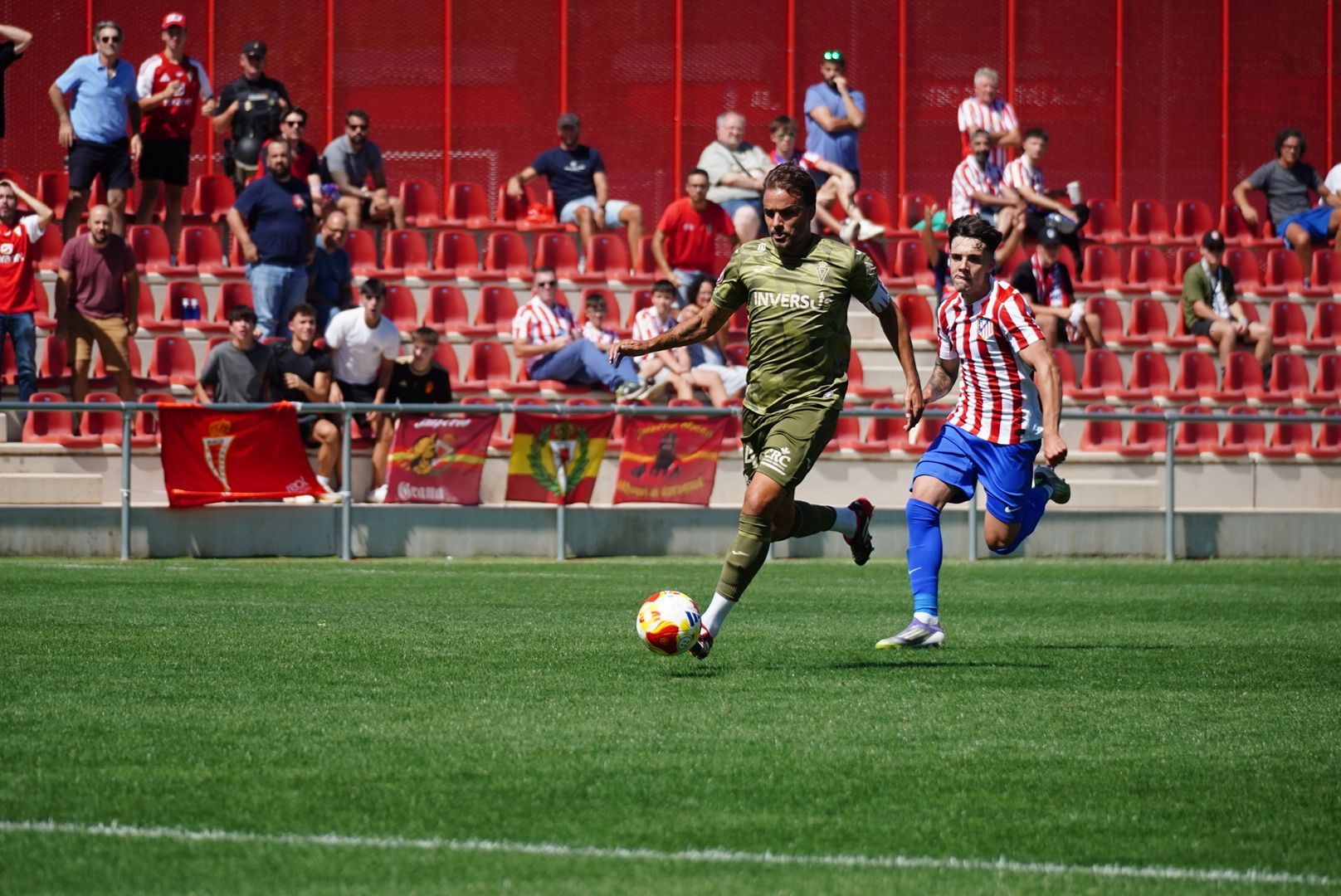 El empate entre el Atlético Madrileño y el Real Murcia, en imágenes