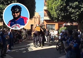 Miembros de Bomberos de Murcia portando el féretro del cabo entre familiares y amigos de su peña ciclista. En detalle, Antonio Morales.