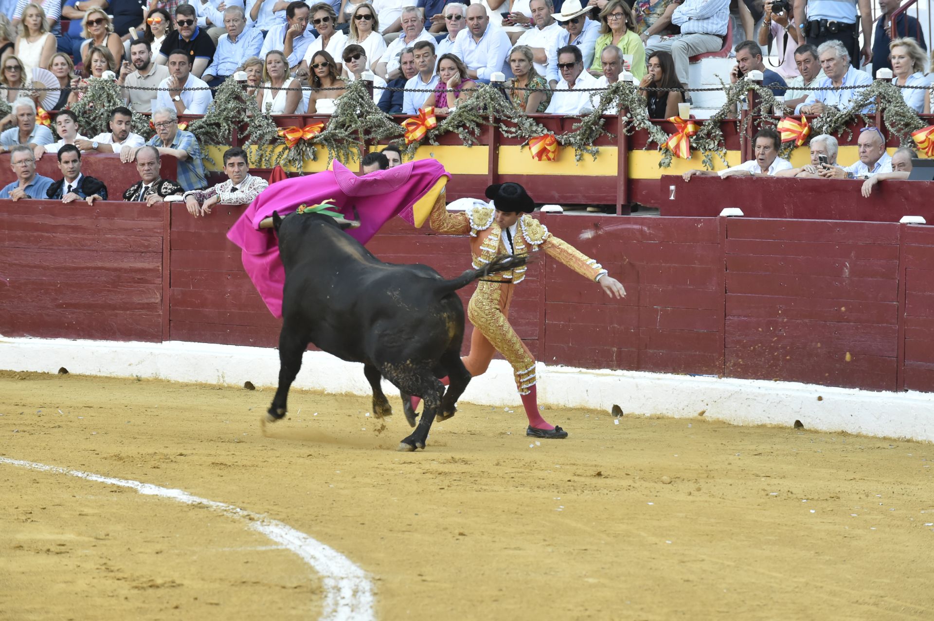 La primera corrida de la Feria Taurina de Murcia, en imágenes