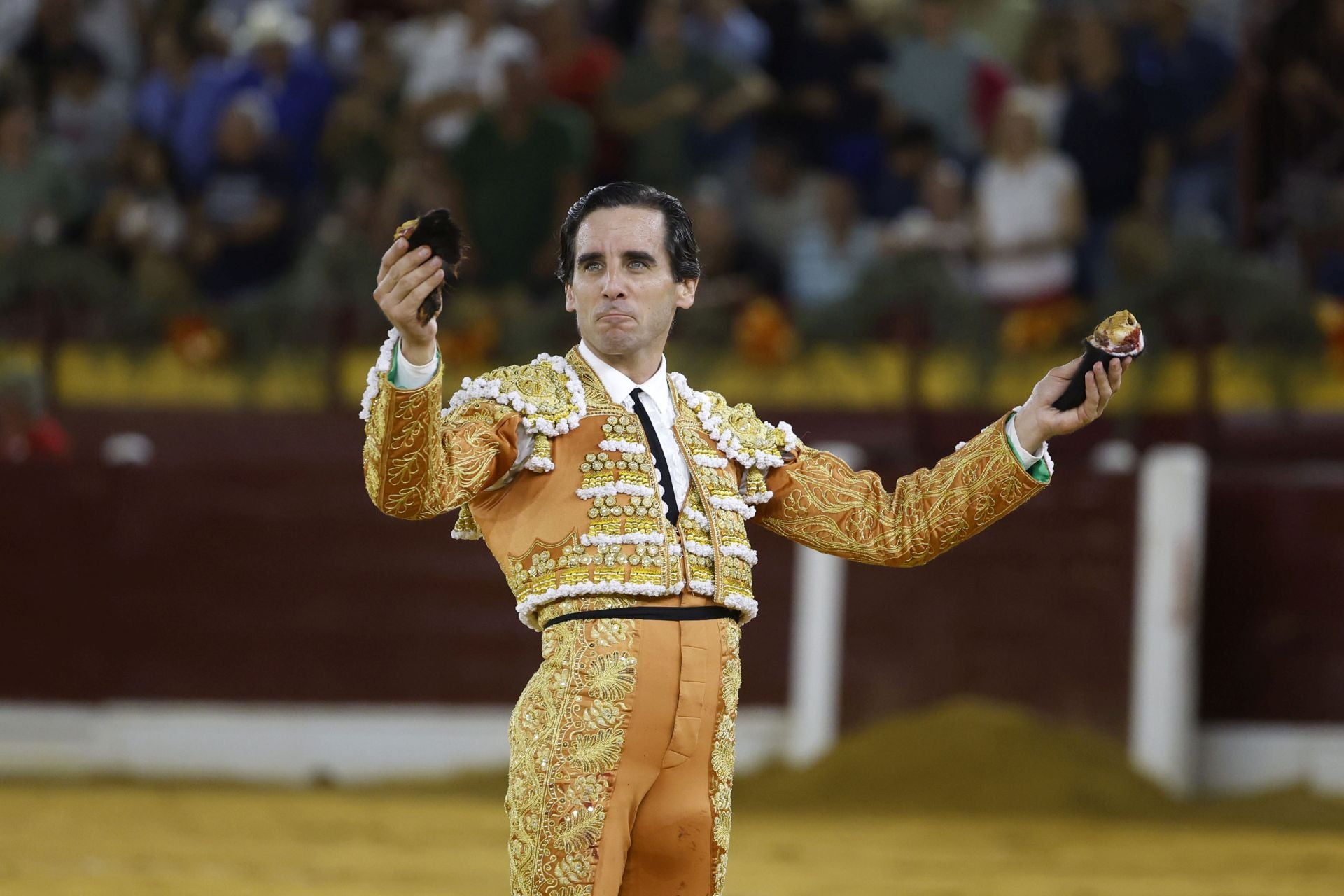 La primera corrida de la Feria Taurina de Murcia, en imágenes